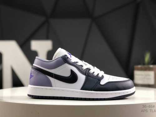真标带半码Air Jordan Aj1 Low 低帮 全新流水线出品 全部原鞋开发 原楦原纸板开发 全鞋电脑针车 原厂内置全掌气垫 原盒内在原标 唯一Zp原版鞋