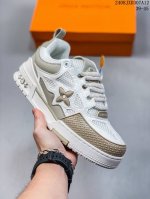 全新lv路易威登louis Vuitton Trainer Sneaker Low休闲运动文化百搭板鞋 ！ 08Jxd307A12