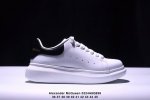 真标意大利高奢品牌Alexander Mcqueen亚历山大 麦昆 Sole Leather Sneakers低帮时装厚底休闲运动小白鞋 货号:553770 W