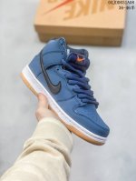 公司级带半码 耐克nike Sb Dunk Low 扣篮系列复古低帮休闲运动滑板板鞋。采用脚感柔软舒适zoomair气垫，有效吸收滑板等极限运动在落地时带来的冲