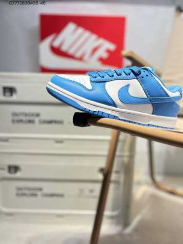 耐克Nike Dunk Low 板鞋Sb系列经典百搭休闲运动板鞋加厚鞋舌的填充，使舒适性大大提升，同时也更方便穿脱中底部分则加入了脚感柔软舒适Zoomair气垫