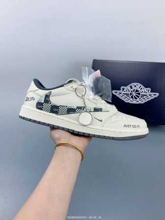 travis Scott X Fragment Design X Jordan Air Jordan 1 Low Og Sp 迪奥联名 黑方格勾 多方联名合作融 - 点击图像关闭