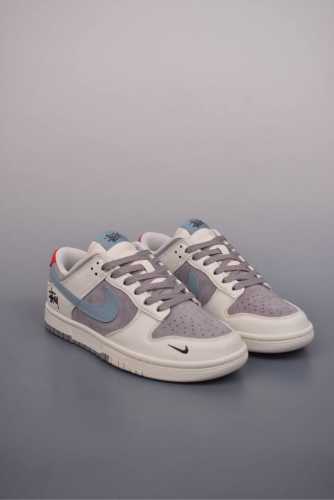 390 Nike Sb Dunk Low 斯图西联名 解构抽绳鞋带 纯原大厂出品 极力推荐 原装头层材料 独家版型蒸餾加工 帶來的是更好的视觉和脚感体验 大厂