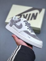 Nike Court Vision Low X The North Face 白灰小钩满天星 纯原版本低帮百搭透气休闲运动板鞋，经典耐用的设计兼顾舒适脚感和出众