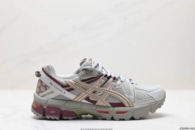 公司级asics Gel-Kahana 8 系列 亚瑟士经典户外跑鞋 如今机能风和户外风吹得正劲，这款gel-Kahana 8便是主打“Urban Outdoo