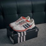 核心私 Adidas Adios Neftenga 阿迪透气轻盈低帮跑步鞋 货号：Jh9972 尺码：36 36.5 37 38 38.5 39 40 40.5