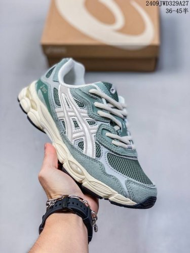 Asics 亚瑟士 男女鞋半码制，采用牛剖革组合网眼布鞋面材质，后跟和前掌嵌入gel胶缓震,轻质发泡材料组合耐磨橡胶外底又一双 鞋圈黑马 ,日本专业跑鞋品牌-亚