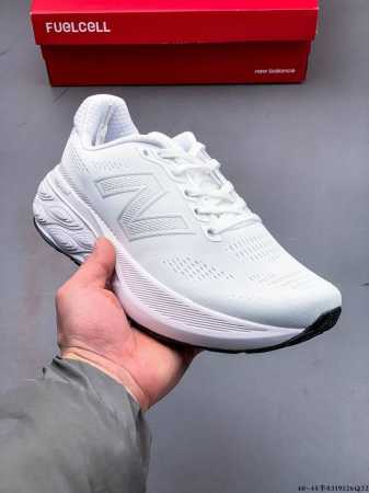 220 新百伦New Balance W880系列复古老爹风休闲运动慢跑鞋 0319126Q32 - 点击图像关闭