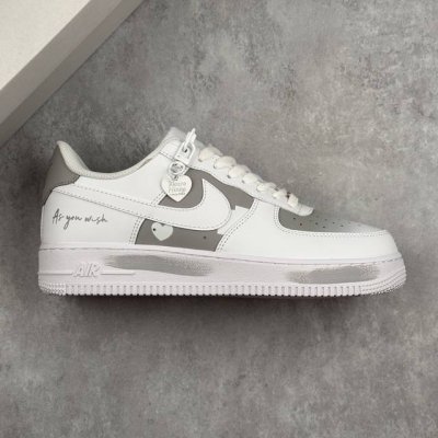 本地 核心私 Nike Air Force 1'07 Low 官方爆款定制 二次元主题 白灰 喷绘 空军一号低帮休闲板鞋 #定制皮料 原厂3D打印 定制鞋盒 原