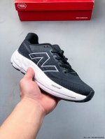 new Balance Nb Fresh Foam X Vongo V6顶级稳定支撑训练鞋 稳定性出色 功能强大 舒适度高 可以进行日常长距离训练 051823