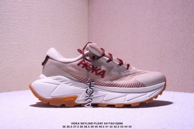 公司级小红书推荐Hoka U Skyline-Float X全新配色 这个品牌来自于新西兰的毛利语，Hoka表示大地，One One表示飞越，连起来就是飞越地平