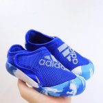ad3.0包头网面凉鞋 Ad儿童包头凉鞋 新款，每年的爆款！实在太经典好穿！采用柔韧透气网面，搭配耐磨橡胶鞋底，新升级的质量，比往年更上一个档次 泡棉缓震鞋垫更