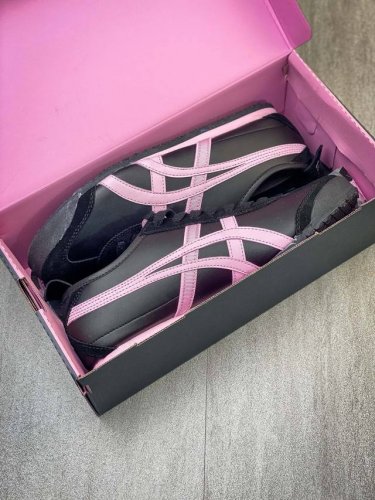 ￥160 亚瑟士 Onitsuka Tiger鬼塚虎 Corsair A66 舒适时尚 防滑耐磨低帮 生活休闲鞋 男女同款 货号：1183C380-001 .C
