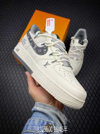 C 公司级Nike Air Force 1‘07 原楦头原纸板 打造纯正低帮空军版型 专注外贸渠道 全掌内置蜂窝气垫 原盒配件 原厂中底钢印、拉帮完美 官方货号 - 点击图像关闭