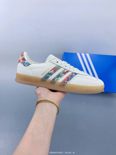 adidas阿迪达斯三叶草Gazelle Indoor W 复古运动休闲鞋 size 如图 编码 K260K0710521