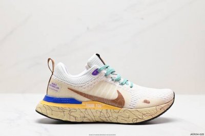 公司级w Nike Zoom React Infinity Run Fk 3 马拉松机能风格运动鞋 实拍首发 #鞋款搭载柔软泡绵，在运动中为你塑就缓震脚感。设计