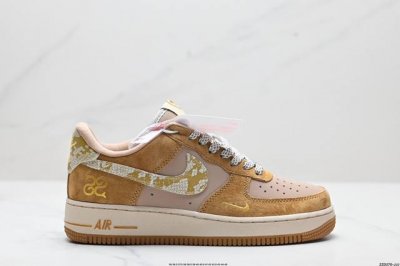 公司级nike Air Force 1‘07 原楦头原纸板 打造纯正低帮空军版型 专注外贸渠道 全掌内置蜂窝气垫 原盒配件 原厂中底钢印、拉帮完美 货号:Ch6