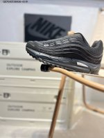 耐克 Nike Air Max 2.5子弹气垫跑鞋 Worldwide 子弹头气垫 简约搭配 巧妙的运用了Air Max97的鞋面条纹设计 全掌大容量的先河 创