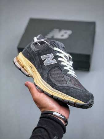 New Balance WL2002 复古休闲跑步鞋 ML2002RHO #鞋款延续了经典科技，升级版N-ERGY缓震物料机能与材质上脚太舒适了，鞋面的柔软麂皮 - 点击图像关闭
