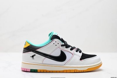 真标耐克Nike Sb Dunk Low Pro扣篮系列低帮休闲运动滑板板鞋 货号:Hj4132-100 尺码:36 36.5 37.5 38 38.5 39