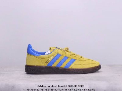 adidas Handball Spezial 公司级 阿迪达斯经典款 复古休闲板鞋 #全鞋采用反毛皮制作 牛筋耐磨大底 承载青春情怀的板鞋 经典三条杠装饰鞋侧