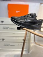 170 nike Vomero 18 耐克 舒适减震防滑 低帮跑步鞋 全掌Reactx泡绵中底 前掌和后跟还配备了Air Zoom气垫单元 据说跑起来更快更舒适