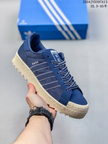 阿迪达斯Felipe Gustavo X Adidas Originals Superstar Adv “Core Black Better Scarlet”