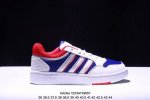 Adidas 阿迪达斯 升级原楦原纸版数据开发版型，采用固色二层皮组合鞋面材质，全新独立开发rb耐磨橡胶外底组合外露轻量eva中底缓震嵌片最近超级火的一双鞋，阿