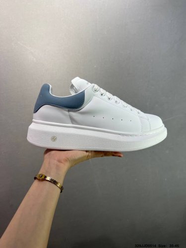 意大利高奢品牌-亚历山大 麦昆Alexander Mcqueen Oversized Exaggerated-Sole Suede Leather Sneake