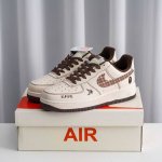 核心私 Air Force 1 原装级别 原楦头原纸板 打造纯正空军版型专注外贸渠道 全掌内置蜂窝气垫 原盒配件 原厂中底钢印、拉帮完美 货号：Df0188 0