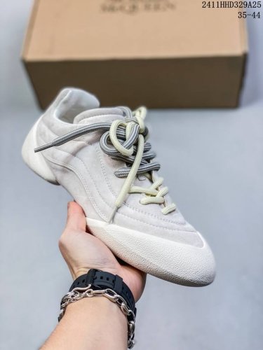 优势放店 Alexander Mcqueen 亚历山大-麦昆 2024S Flexion复古运动鞋 受到解剖学的启发 分体鞋底和肌腱状元素体现了品牌初期的设计主