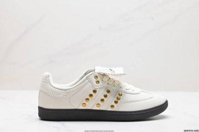 真标阿迪达斯三叶草adidas Originals Samba 桑巴舞系列绅士德训足球风百搭低帮休闲运动板鞋 货号:Ig4304 尺码:36 36.5 37 3