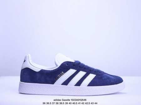 阿迪达斯 adidas Originals Gazelle INdoor 三叶草休闲防滑耐磨低帮板鞋 鞋头出色设计 塑就出众贴合感 稳固的后跟贴合足部曲线设计 - 点击图像关闭