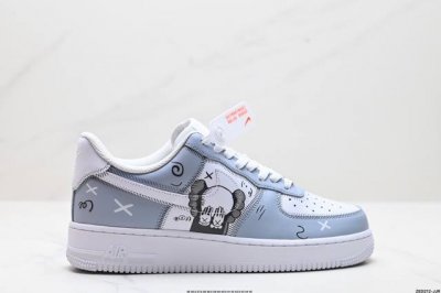 公司级Nike Air Force 1‘07 原楦头原纸板 打造纯正低帮空军版型 专注外贸渠道 全掌内置蜂窝气垫 原盒配件 原厂中底钢印、拉帮完美 货号:Cw2