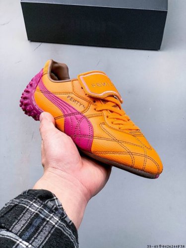 集图 Fenty X puma联名系列荣耀回归 蕾哈娜 Rihanna 倾情呈现全新Avanti鞋款！本次的两双 Fenty X puma Avanti 鞋款更