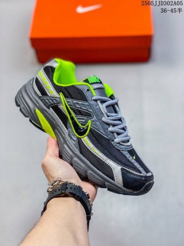真标 Ins爆火全新韩系古着风，回味经典 Nike 耐克Initiator Running创始者系列复古厚底增高老爹休闲运动舒适跑鞋。 尺码: 36-45含半码