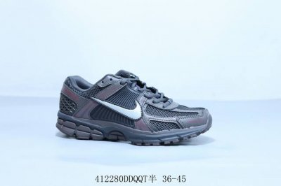 耐克 Nike Zoom Vomero 5 Oatmeal Tone 佛莫罗 5代系列 经典复古休闲 运动休闲 运动慢跑鞋 货号 Hf5493-201 4122