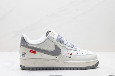 公司级Nike Air Force 1‘07 Lv8 原楦头原纸板 打造纯正低帮空军版型 专注外贸渠道 全掌内置蜂窝气垫 原盒配件 原厂中底钢印、拉帮完美 货号