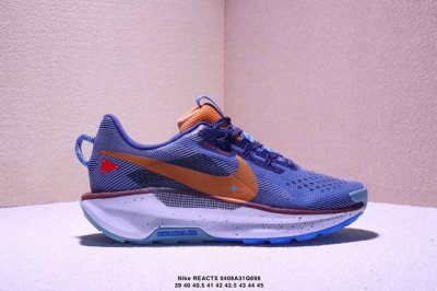 公司级Nike Reactx Pegasus Trail 5 Gtx 越野跑步鞋 登月兼顾迅疾外观和稳固脚感 后跟覆面和中足动态支撑巧妙融合 缔造稳定顺畅的迈步