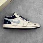 本地 核心私 Air Jordan 1 Low X Lv联名 周年高端定制 低帮休闲板鞋 #定制鞋盒 大厂纯原品质出货 超高清洁度 皮料切割干净无任何毛边 细节