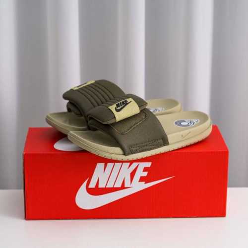 核心私 Nike Asuna Slide 可调节机能夏季拖鞋 鞋面侧边加入独特的束绳结构 可让你快速调节贴合度 满足不同包裹需求 鞋底为双层设计 上层泡棉柔软舒