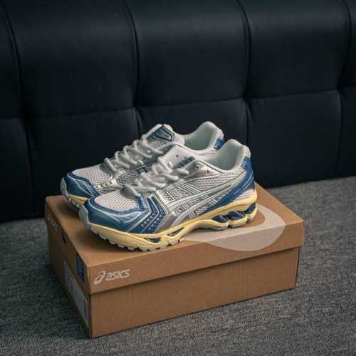 核心私 Asics T Gel- Kayano 14 亚瑟士户外风低帮休闲运动跑步鞋 货号：1203A537-102 尺码：36 37 37.5 38 38.5