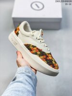 180 耐克 新款 Nike Air Jordan 4 Retro Og 中帮 迈克尔·乔丹Aj4代乔4 复古休闲运动文化篮球鞋。秉承轻量化的速度型篮球鞋设计思