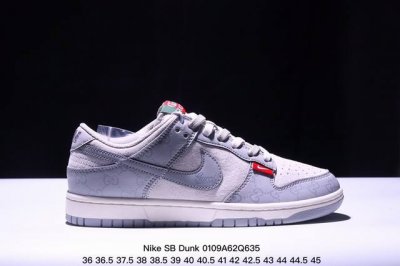 海外爆款限量发售！公司级 Nike Sb Dunk Low“古驰联名 暗纹灰勾” 周年高端定制 低帮休闲板鞋 定制鞋盒 大厂纯原品质出货 超高清洁度 皮料切割干
