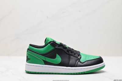 公司级耐克nike Air Jordan 1 Lowaj1乔丹一代中帮经典复古文化休闲运动篮球鞋 货号:Dc0774- 尺码:36 36.5 37.5 38 3