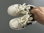 耐克新款熊猫魔术贴儿童板鞋 SIZE：26-37码 经典熊猫卡通图案 可爱又有童趣 魔术贴设计，穿脱超级方便 耐磨防滑大底，脚感超赞