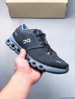 on昂跑全新一代综合体能训练运动鞋男女缓震回弹跑步鞋Cloud X 4 融入创新设计的Cloud X4综合训练鞋专注于多种训练场景、健身房运动以及高强度间歇训练