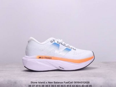 公司级stone Island X New Balance Fuelcell 轻量跑鞋 超轻量化低帮休闲运动慢跑鞋 #原楦原纸版开发版型 采用超轻透气3D针织网