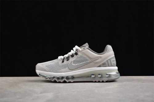 310 Nk Air Max 2013 耐克复古透气网布气垫跑鞋 Fz4140-025 #搭配全掌式 Max Air 气垫，为步伐注入充沛活力。半透明中底和外底