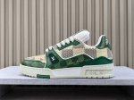 渠道优势 ！ 专柜版 驴牌 Lv Trainer 情侣限定系列 休闲 低帮 时尚板鞋 棋盘格 尺码 38 39 40 41 42 43 44 45 46 男款